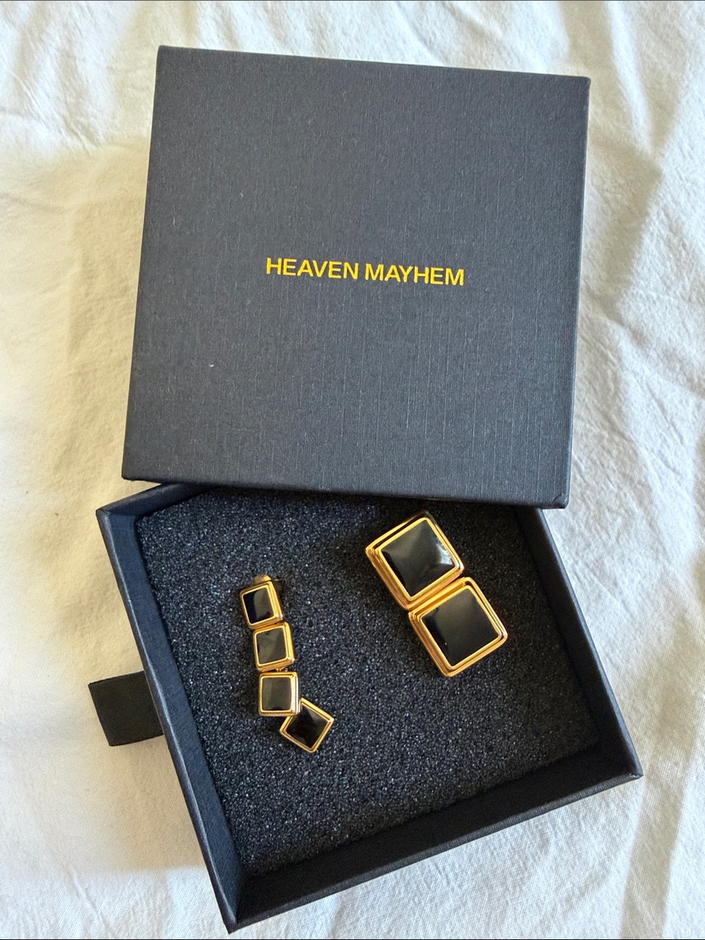 Heaven Mayhem Black & Gold Square Earrings Set